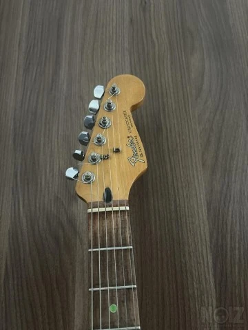 Fender player