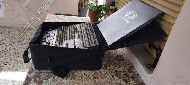 ΚΟΝΣΟΛΑ DYNACORD 600/2 ΑΥΤΟΕΝΙΣΧΥΟΜΕΝΗ