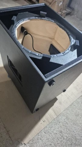 ΚΑΜΠΙΝΕΣ SUBWOOFER  RCF 8001