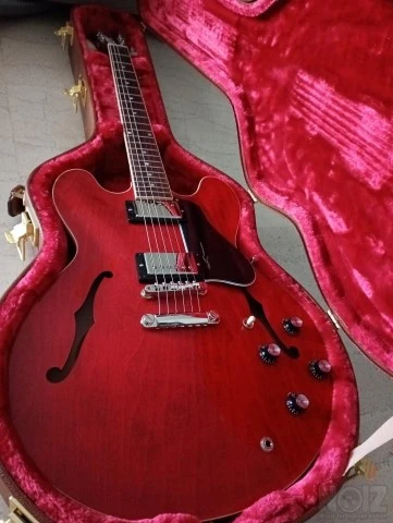 Gibson ES-335 Dot 60s Cherry
