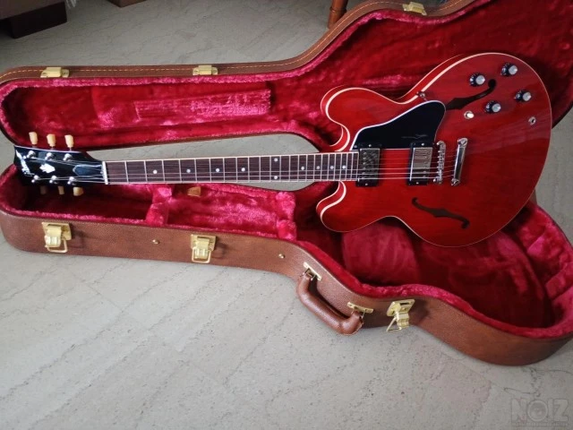 Gibson ES-335 Dot 60s Cherry
