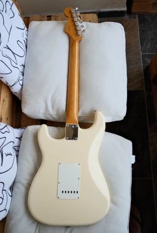 Fender Stratocaster Vintera II 60's