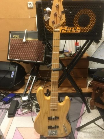 Χειροποίητο μπάσο Παπαδόπουλος