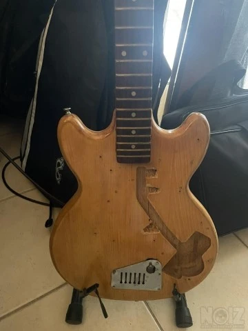 Hofner Colorama 60s Electric Guitar