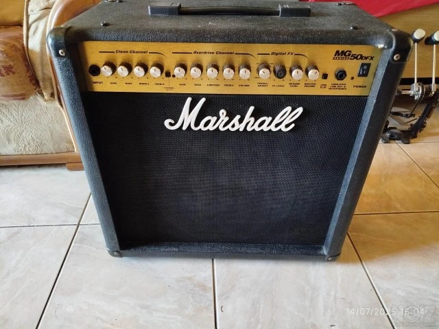 Marshall MG 50DFX