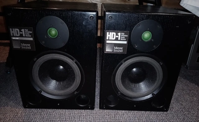 MEYER HD-1 STUDIO MONITOR