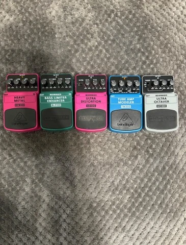 Behringer pedals bundle