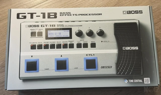 Πωλείται Boss GT-1B + Θήκη Boss