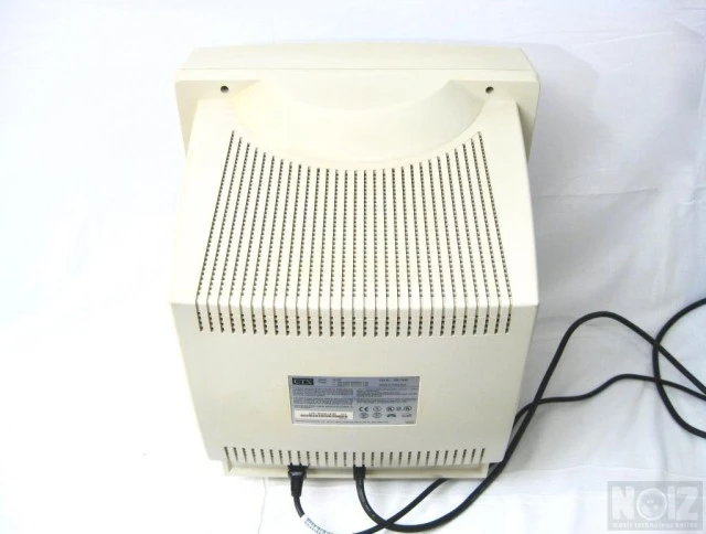 CTX, CRT monitor 17''