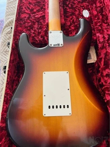 Fender 64 Strat Custom