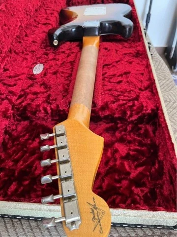 Fender 64 Strat Custom