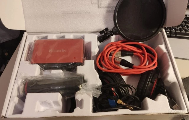 Focusrite Scarlett studio 2i2 3rd Gen