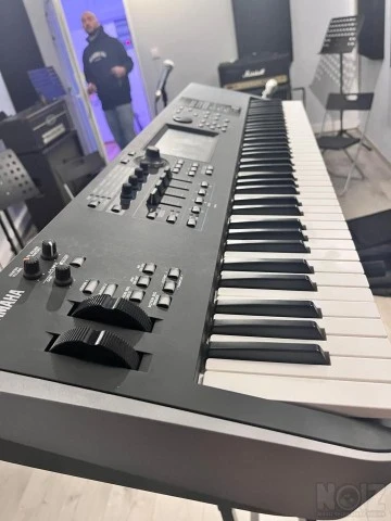 YAMAHA MODX-7