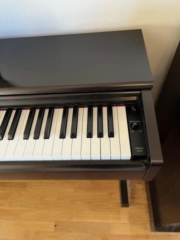 Πιάνο ηλεκτρικό YAMAHA