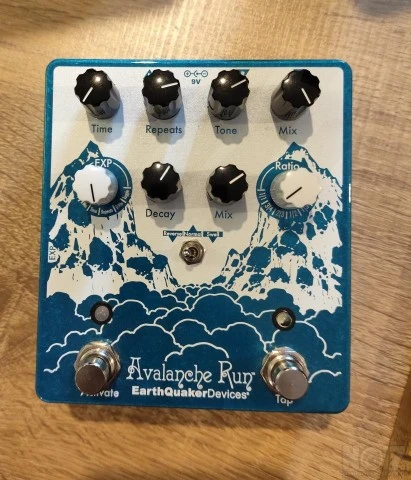 EarthQuaker Devices Avalanche Run V2
