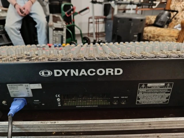 Dynacord CMS 2200-3 + Flight case