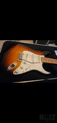 Fender stratocaster 1984