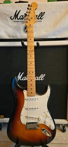Fender stratocaster 1984