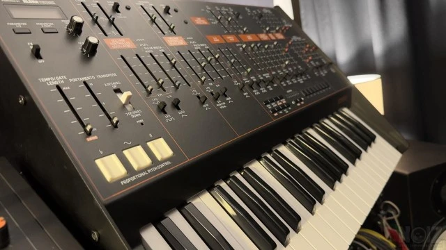 Behringer Odyssey