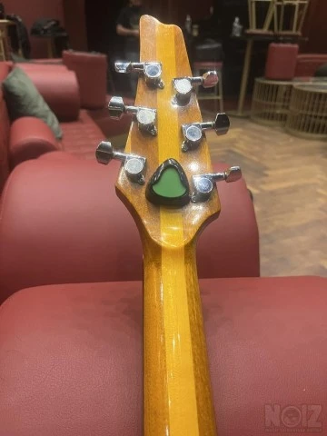 Ibanez FRM-100 Fireman PAUL GILBERT