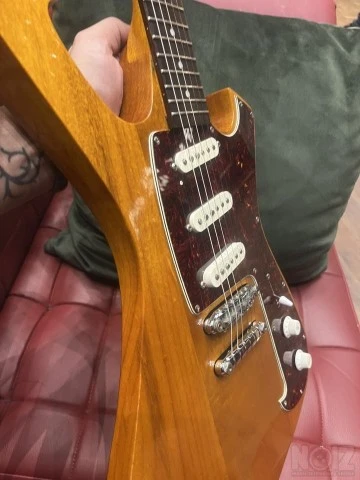 Ibanez FRM-100 Fireman PAUL GILBERT