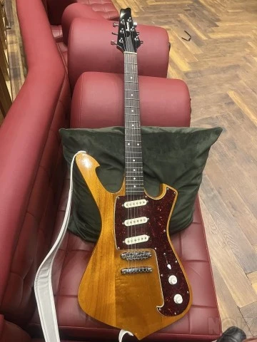 Ibanez FRM-100 Fireman PAUL GILBERT