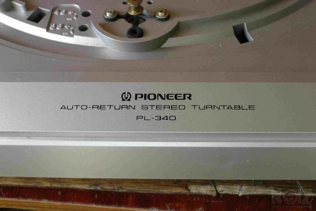 ΠΙΚΑΠ  PIONEER   PL - 340 + STANTON  500