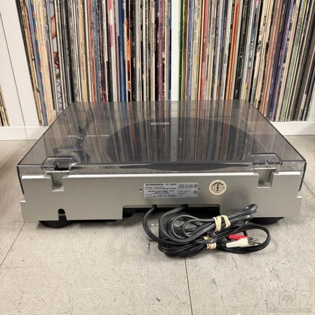ΠΙΚΑΠ  PIONEER   PL - 340 + STANTON  500