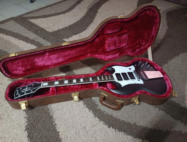 Gibson Sg custom