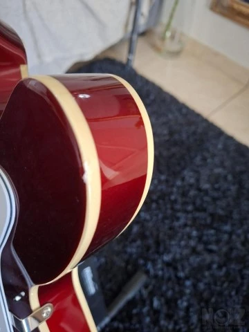 Epiphone Riviera Sparkling Burgundy