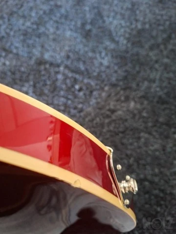 Epiphone Riviera Sparkling Burgundy
