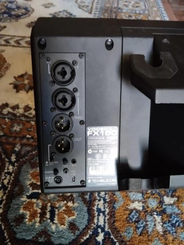TC Helicon Αυτοενισχυόμενο Stage Monitor