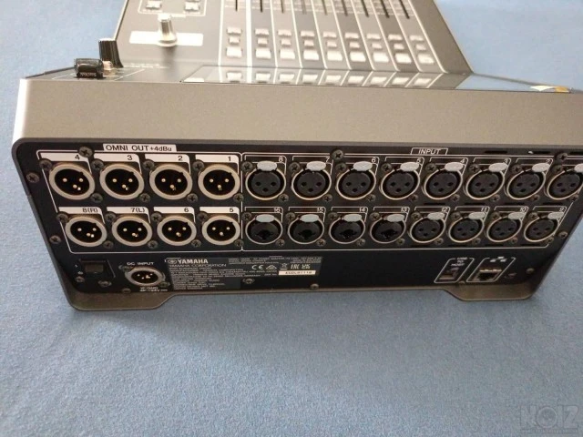 Yamaha DM3s & Βαλίτσα - Άριστη