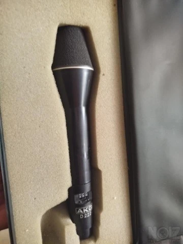AKG D222 Vintage Microphone