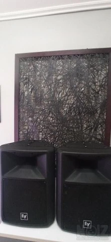 SET ELECTRO VOICE