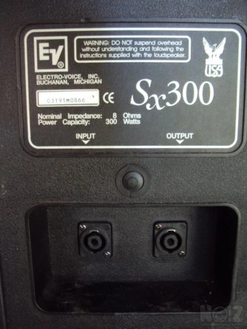 SET ELECTRO VOICE