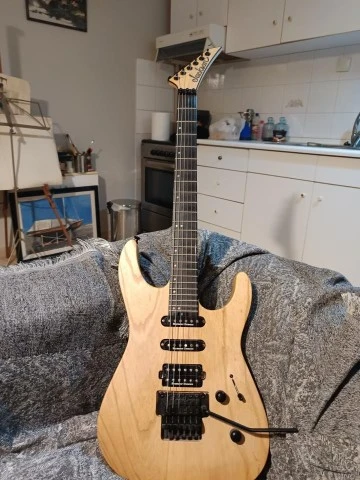 JACKSON PRO SERIES DINKY DK3