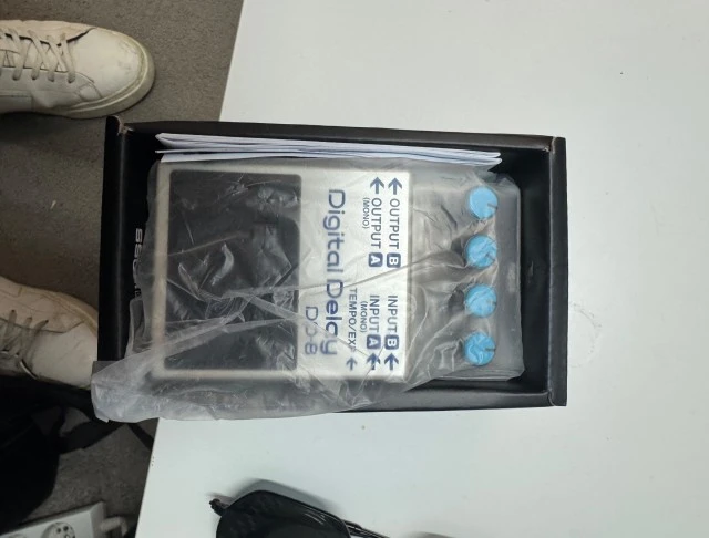 Boss DD-8 