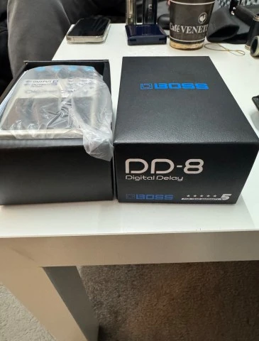 Boss DD-8 