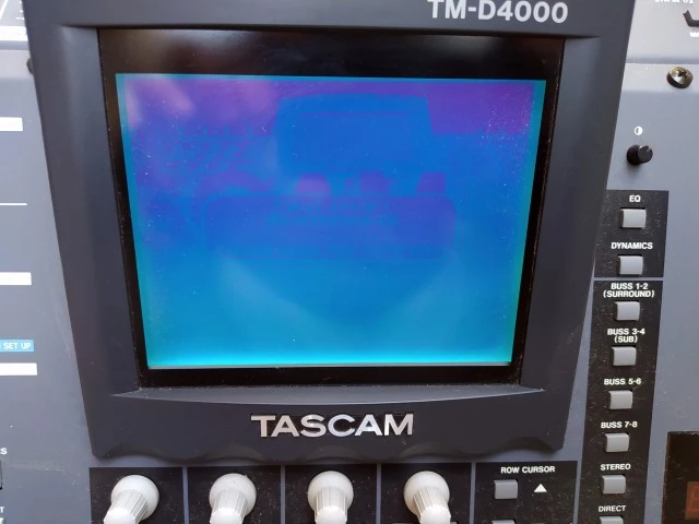 Κονσολα Tascam TM-D4000