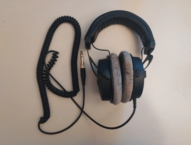Beyerdynamic DT990 pro