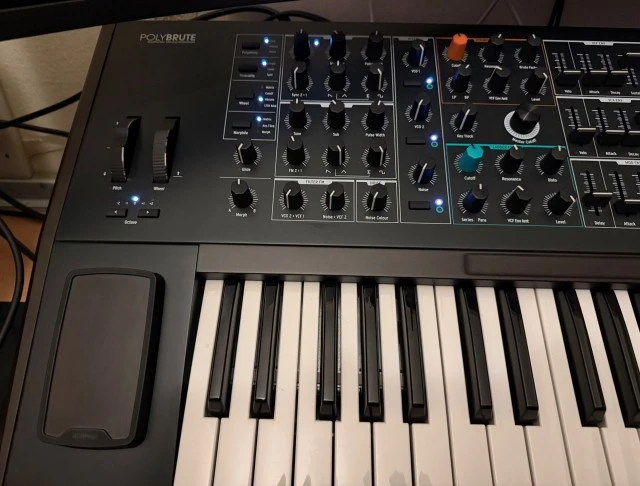 Polybrure Analog Synth Arturia 