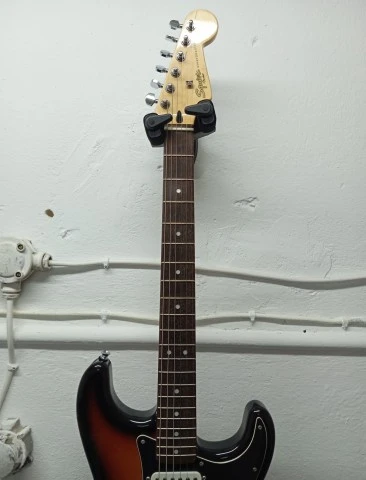 Squier Stratocaster Vintage Modified 201