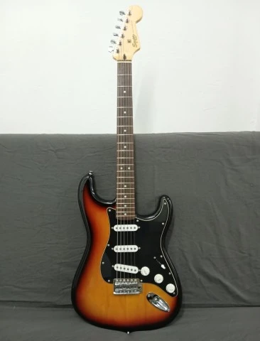 Squier Stratocaster Vintage Modified 201