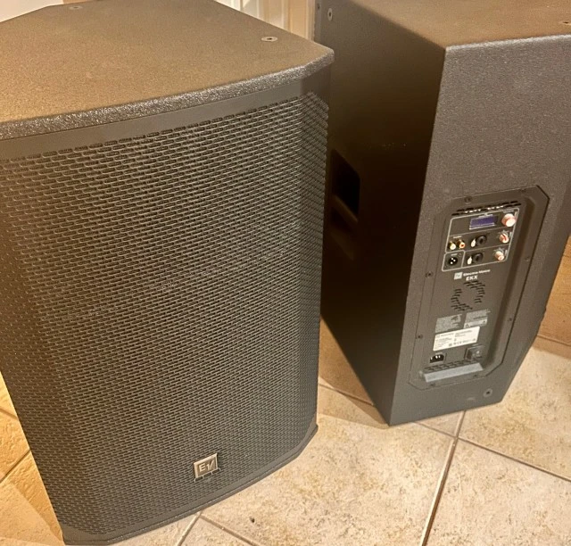 electro-voice ekx-15p pair & allen & heath qu-16