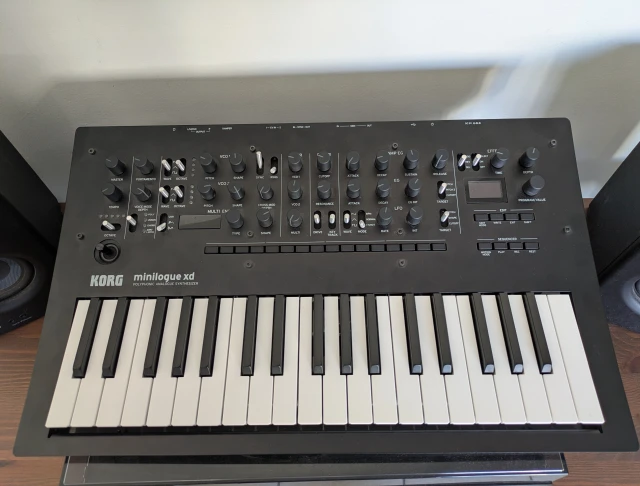 KORG Minilogue XD