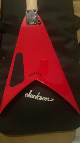 JACKSON JS32T KING V + ΘΗΚΗ
