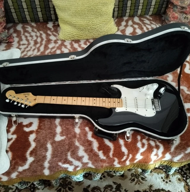  FEΝDER STRATOCASTER USA 1991