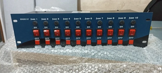 ΑΣΦΆΛΕΙΟ ΔΙΑΚΌΠΤΗΣ 220V