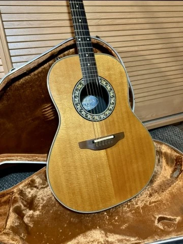  Ovation 70's-Vintage USA